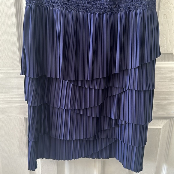 Silk pleated blue party dress - Picture 2 of 5